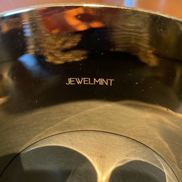 Gold tone fringe cuff - Picture 2 of 8